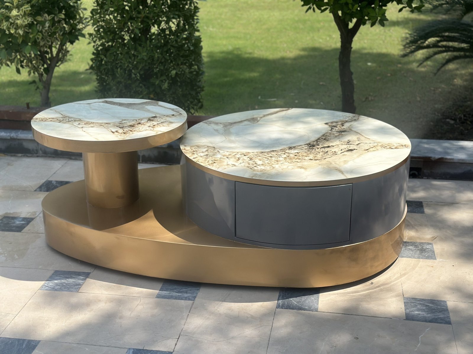 EHT-002 Mirage Coffee Table - Image 2